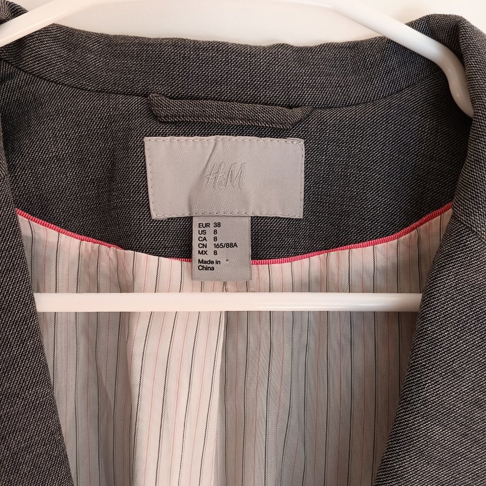 Gray H&M Blazer - Picture 3 of 4